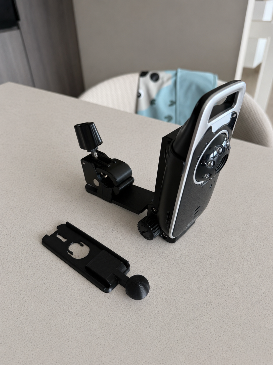 Neonate BC-8000DV Mount