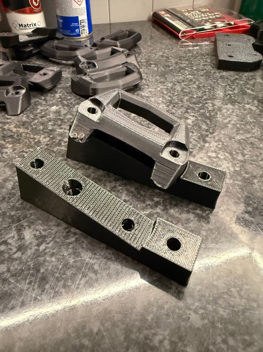 LinQ Angled Brackets