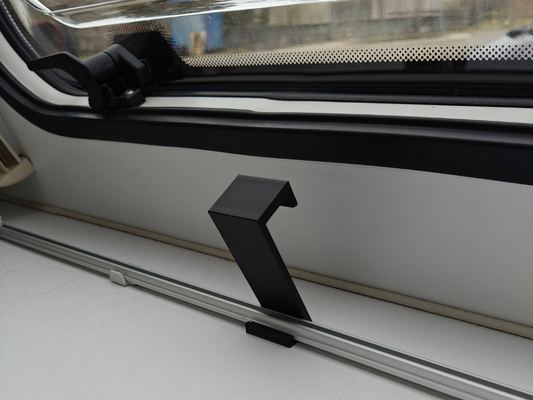 Adria Adora/Alpina - Blind lock