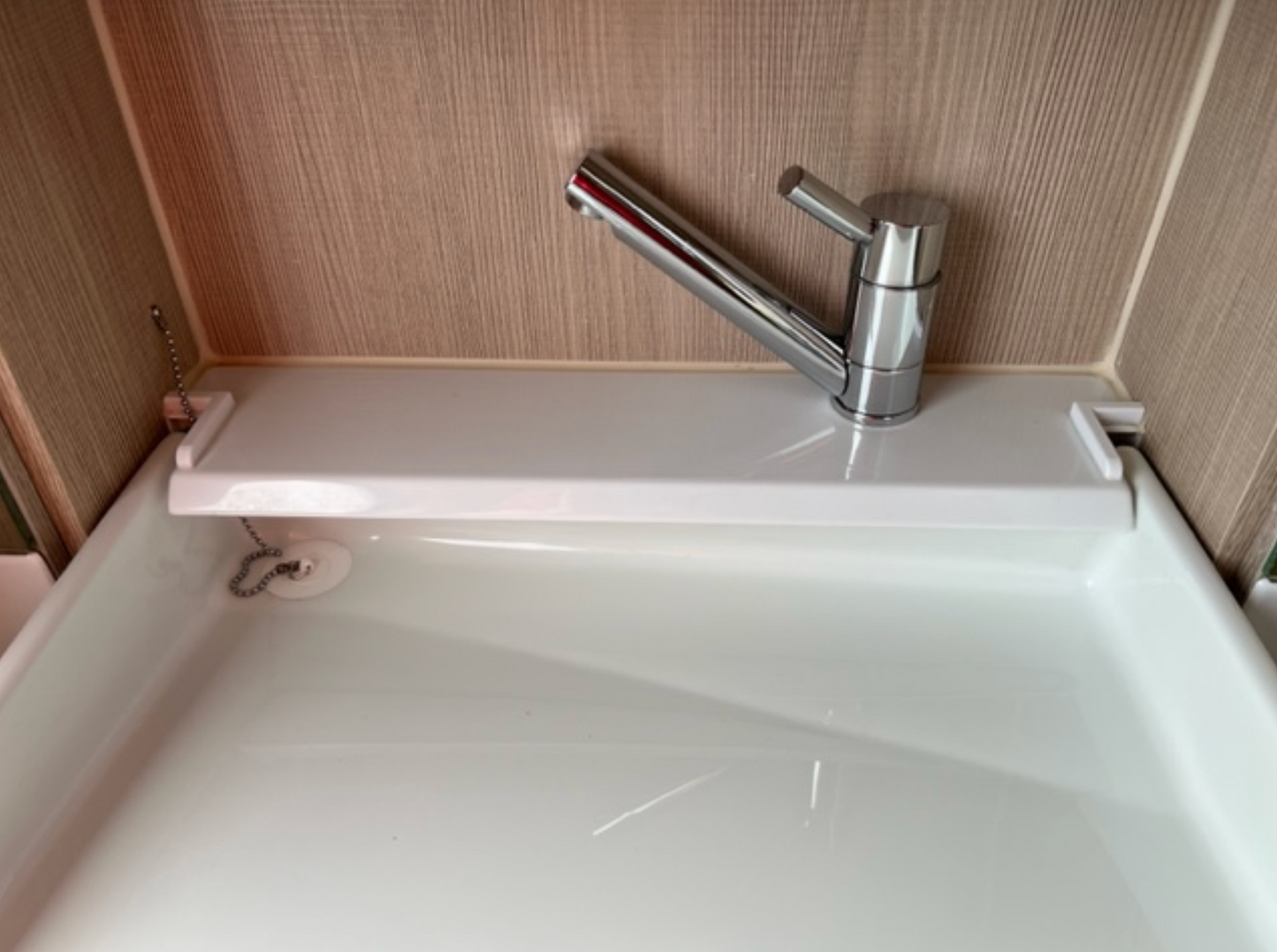 Adria Adora/Alpina water stop bathroom