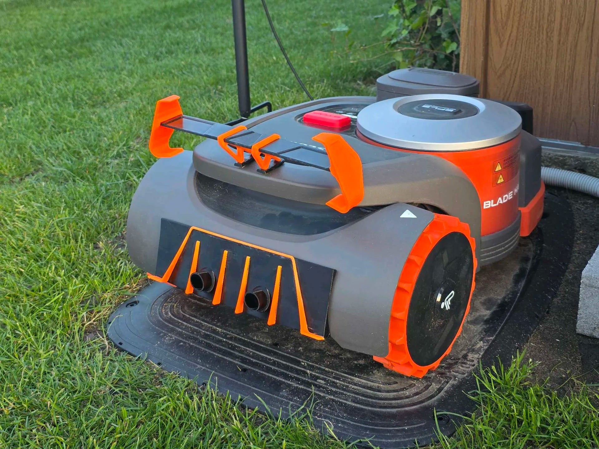 Spoiler Robotgressklipper